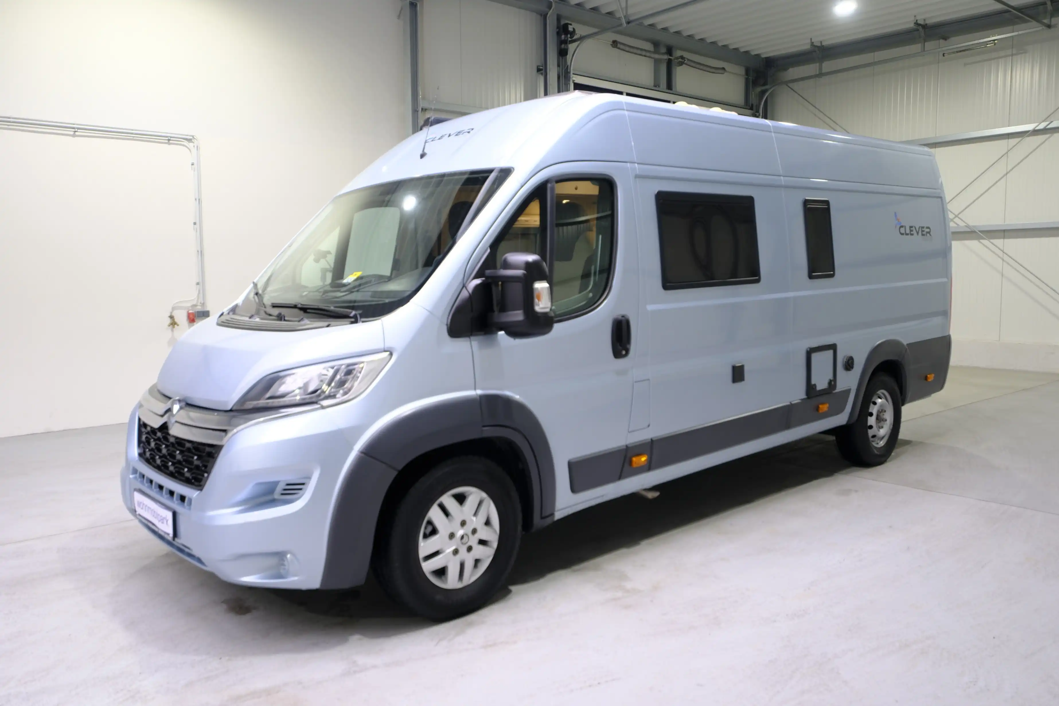 CLEVER Runner 636 - Ansicht 2